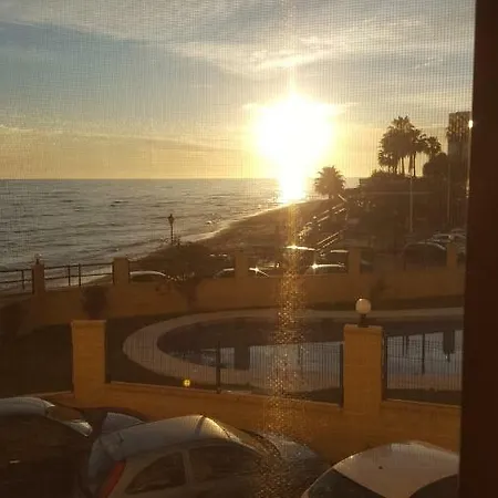 Sea And Beach Views 미하스
